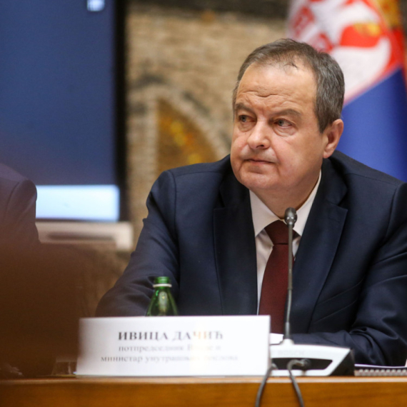 Blokaderi se raduju Dačićevoj bolesti: Žele da ga zameni Ružić jer je protiv Vučića VIDEO
