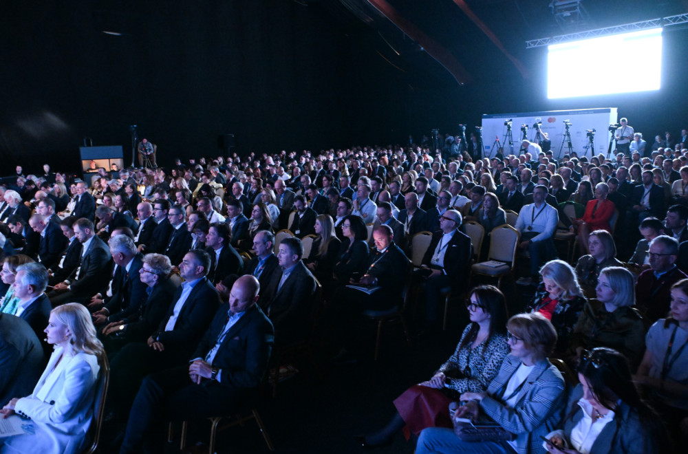 B92.net na najvažnijem privrednom skupu u regionu: Svečano otvoren 33. Kopaonik biznis forum