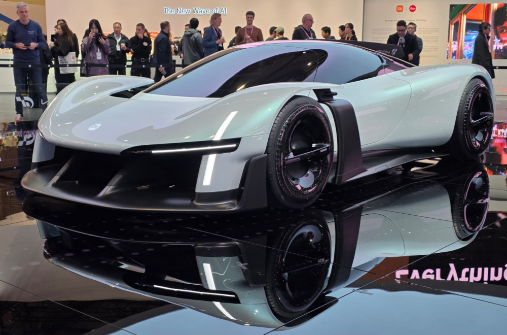 Automobil iz igrice pred našim očima: Xiaomi Vision Gran Turismo prikazan u Barseloni FOTO