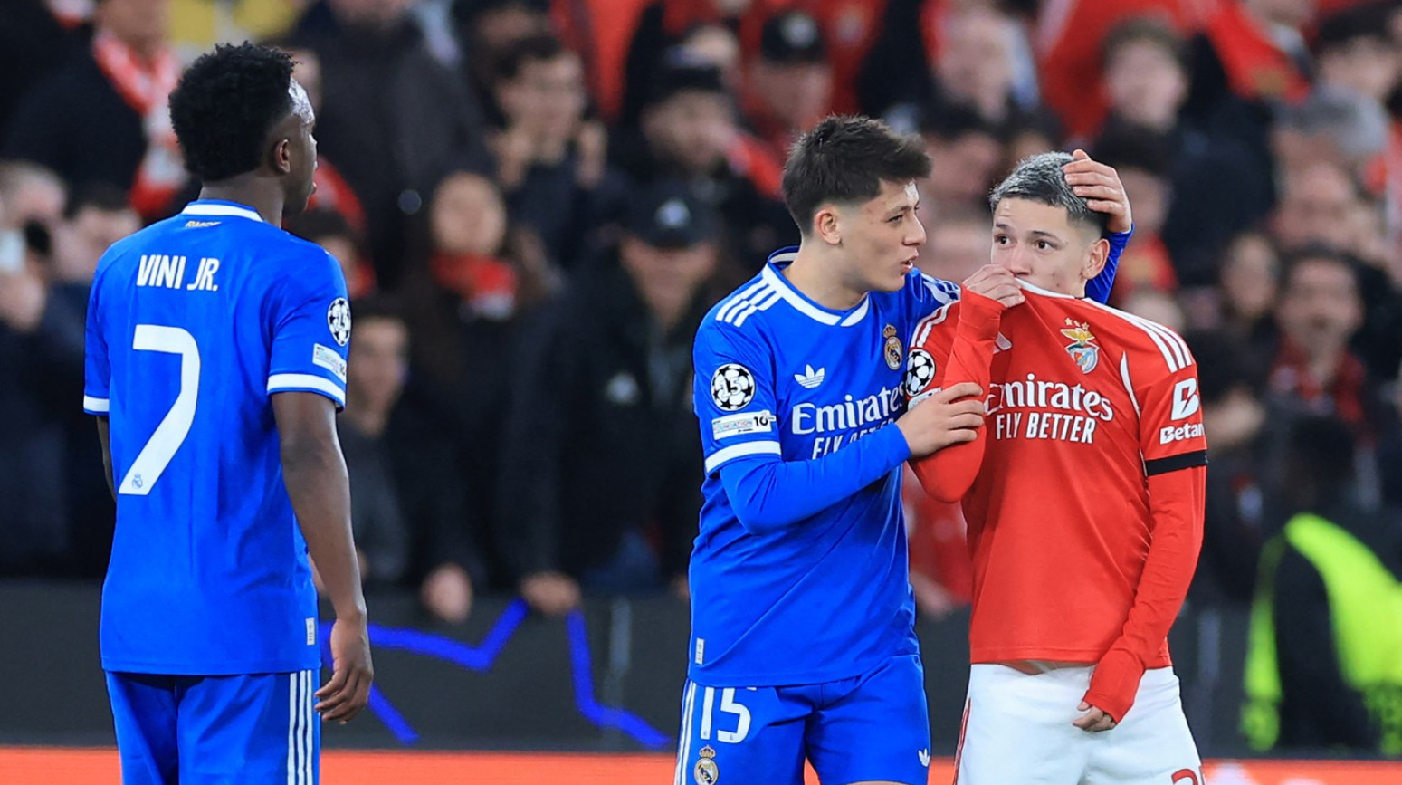 UEFA konačno izrekla kaznu Prestijaniju zbog vređanja Vinisijusa