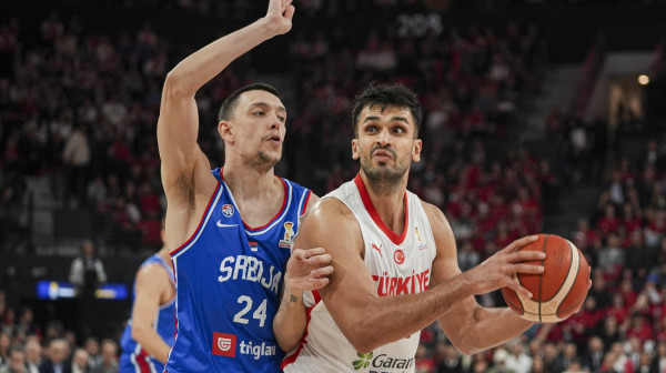 Srbija opet bez uspeha – Turska u Istanbulu sigurna protiv "orlova"
