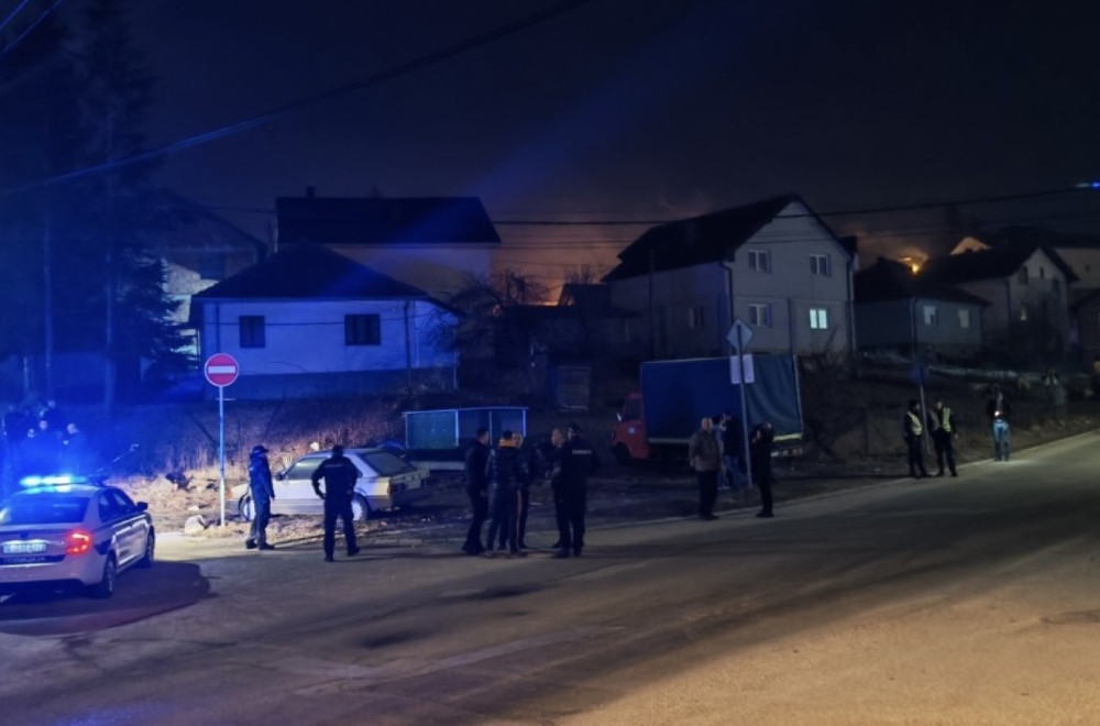 Trodnevna žalost u Sjenici: U saobraćajnoj nesreći poginule majka i ćerka, sinu se bore za život