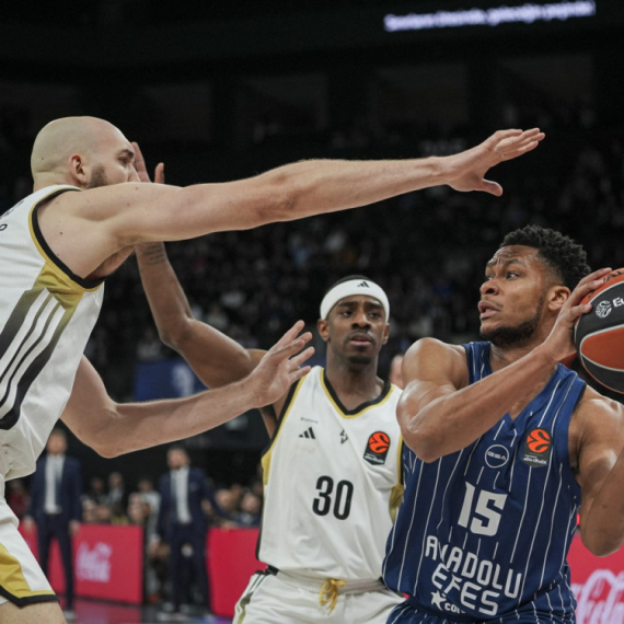 Bitka za dno tabele: Asvel na krilima bivšeg košarkaša Partizana slavio protiv Efesa