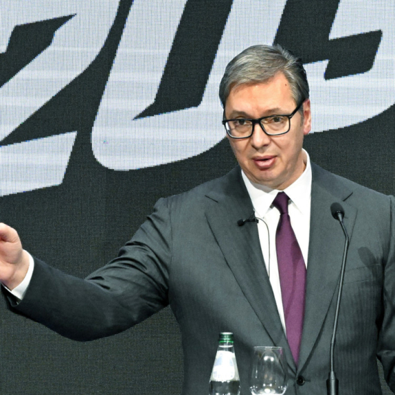 Neće biti nestašice nafte! Vučić o energetskim planovima: Biće uloženo 14,4 milijarde