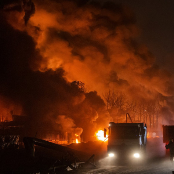 6,000 targets hit; U.S. aircraft downed; 'We will soak the Gulf in blood'; Explosions in Tehran PHOTO/VIDEO