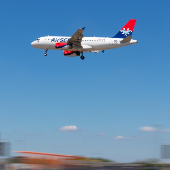 "Air Serbia" plane takes off for Riyadh; Return of 170 Serbian citizens planned