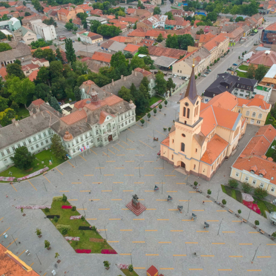 U Zrenjaninu se traže 332 radnika: Potrebni prodavci, vozači, električari, profesori…