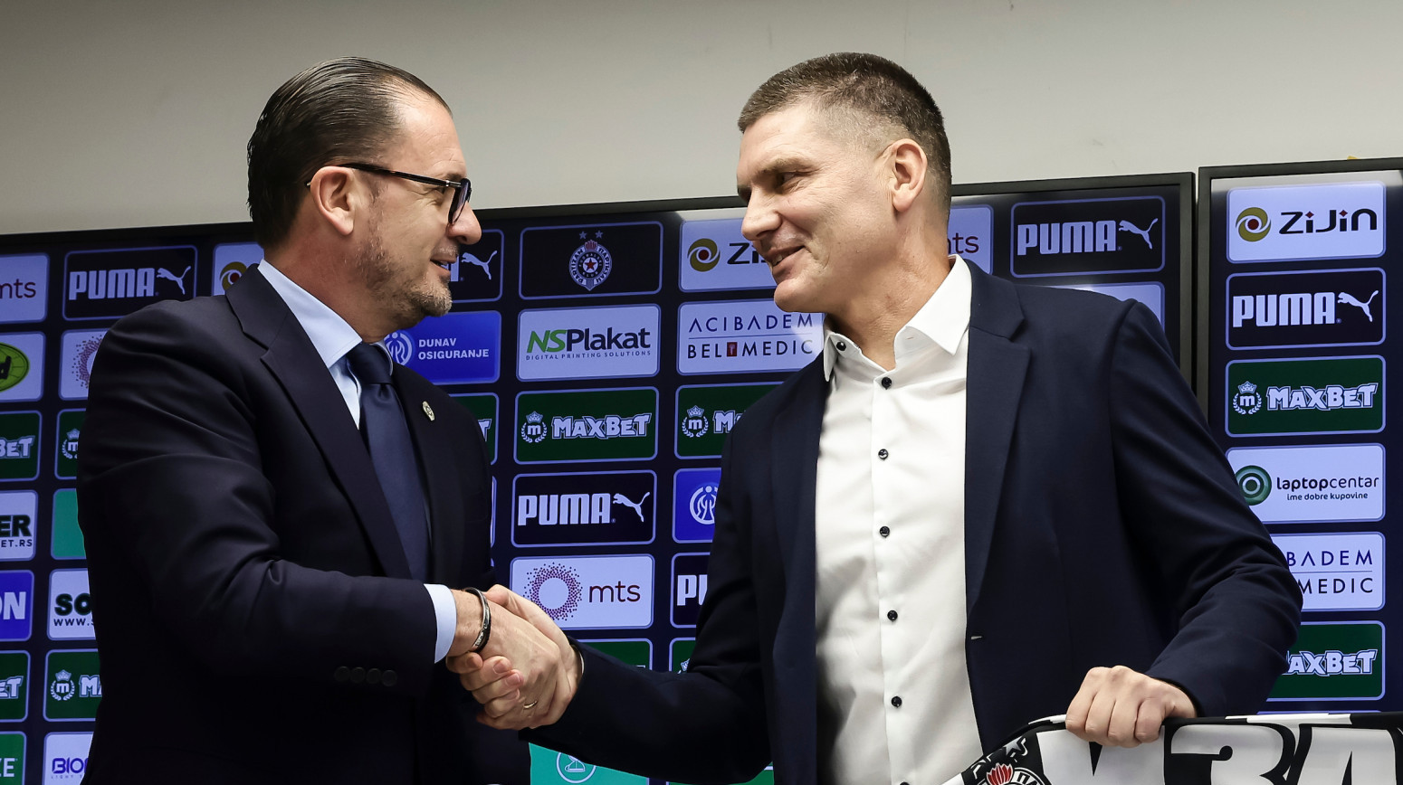 Sastanak u Partizanu: Mijatović i Blagojević "oči u oči"