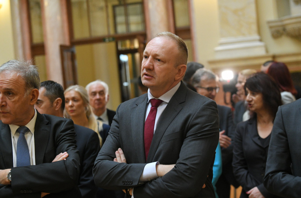 Đilas poručio blokaderu: "Pričaj sa roditeljima gde su pogrešili u tvom vaspitanju" FOTO