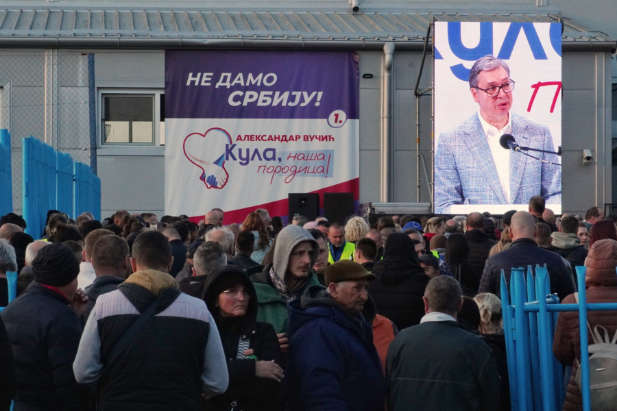 Veliki skup u Sivcu; Vučić: Da ih pobedimo ubedljivo 29. marta i pokažemo koliko volimo zemlju FOTO/VIDEO