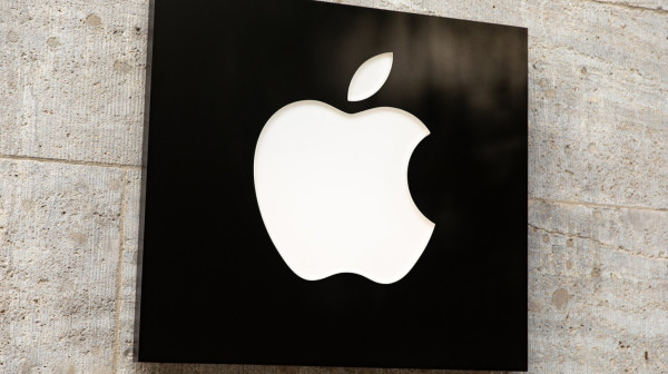 Zaboravite na iPhone Fold: Apple sprema "Ultra" iznenađenje koje menja sve