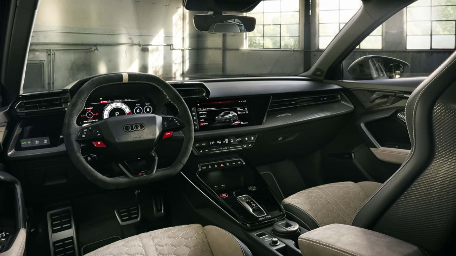 Audi predstavlja posebno izdanje RS3 i odaje počast legendarnom petocilindrašu FOTO