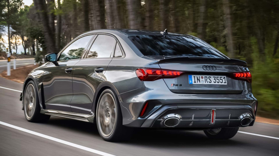 Audi predstavlja posebno izdanje RS3 i odaje počast legendarnom petocilindrašu FOTO