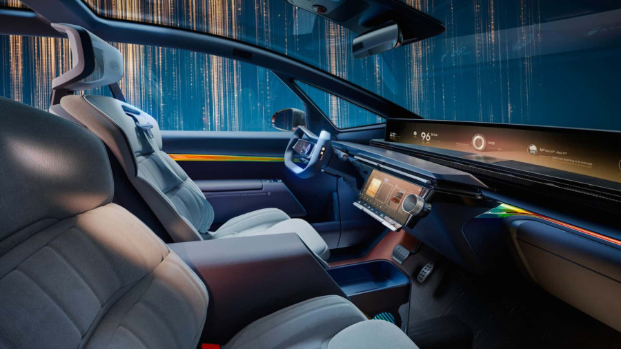 Renault pokazao automobil budućnosti sa ugrađenim alkotestom FOTO