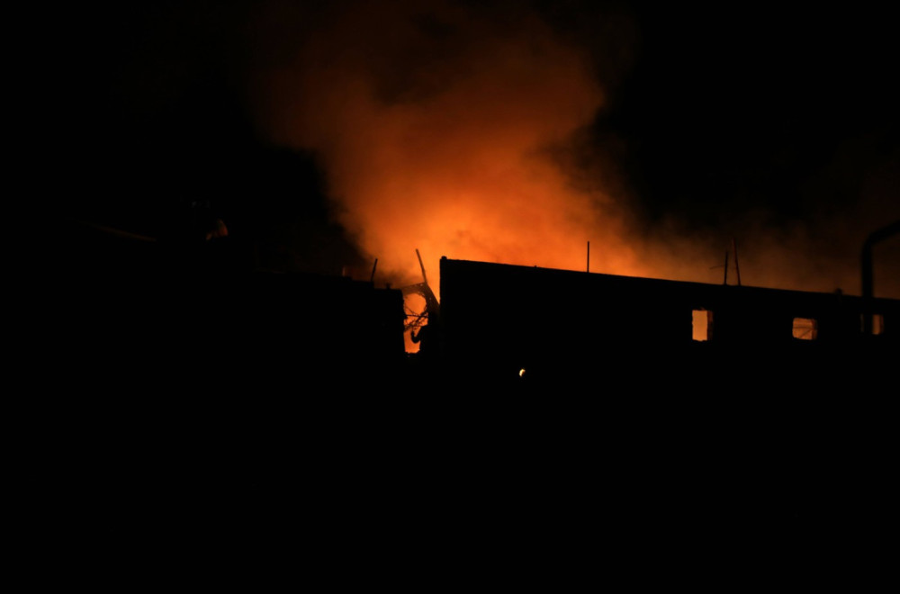 Pokrenut 40. talas napada; Pogođen tanker kod Iraka; "Moramo da završimo posao u Iranu" FOTO/VIDEO