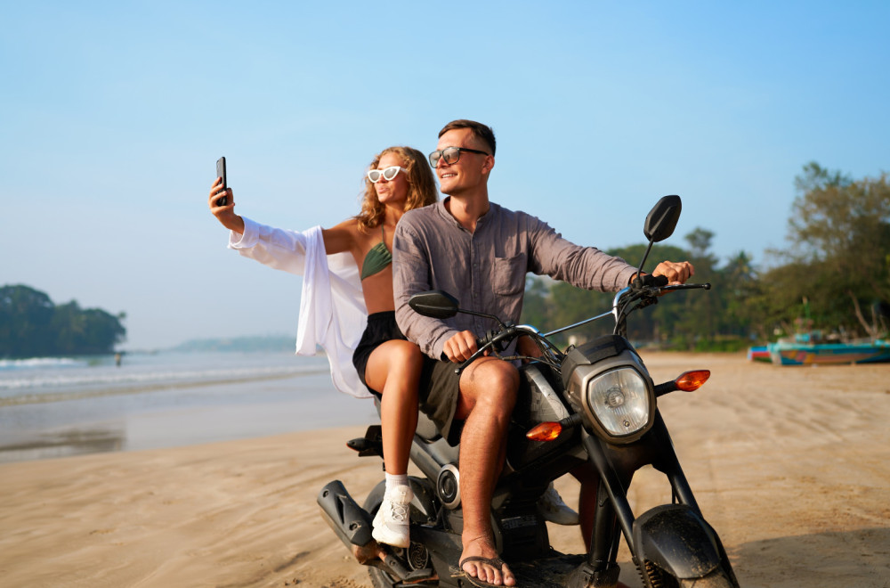 Ostavili posao da postanu travel influenseri – sada troše poslednju ušteđevinu FOTO/VIDEO
