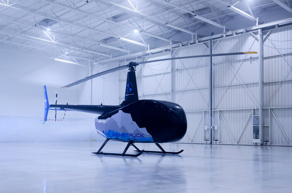 Ima li pilota u helikopteru? FOTO