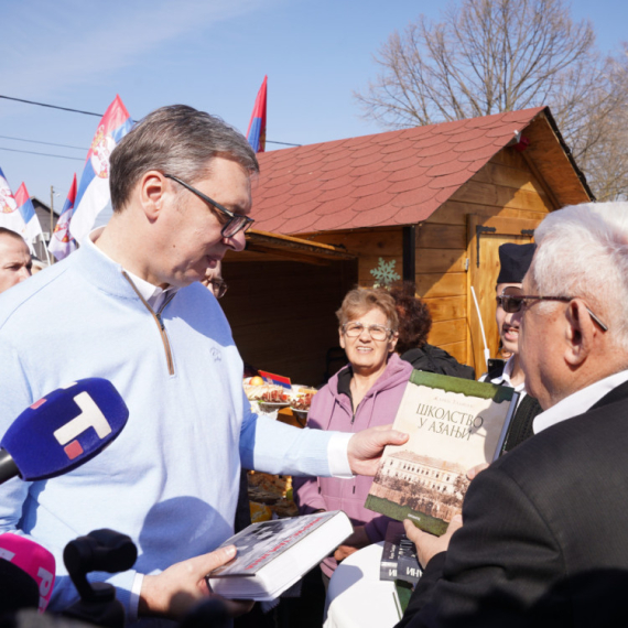 Vučić najavio rekonstrukciju bolnice "Stefan Visoki": "Ovo je najvažniji projekat za celu Palanku"