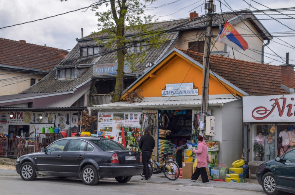 Sutra počinje podnošenje zahteva za boravišne dozvole i registraciju adrese na KiM