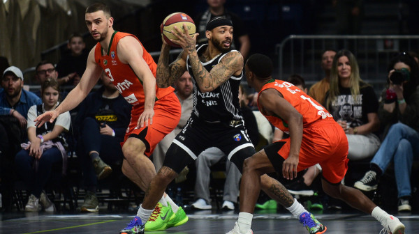Lako je Partizanu kad ima Karlika – crno-beli se mučili, ali slavili protiv Cedevite Olimpije