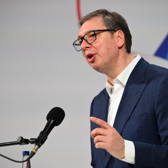Vrlo važan sastanak: Vučić prisustvuje potpisivanju ugovora za "Smajli"