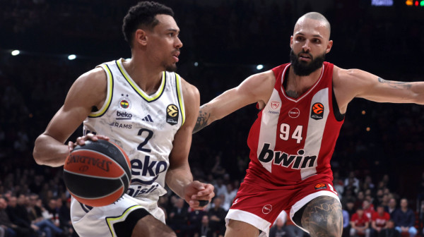 Fener u nokdaunu posle Zvezde – uz Furnijeov rekord karijere!