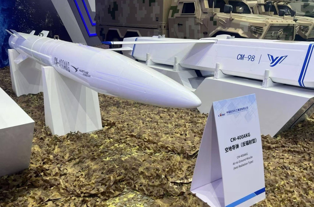 Bivši hrvatski ministar odbrane preti bombardovanjem Beograda