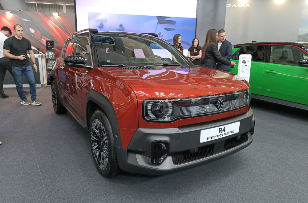 Sajam automobila: Povratak legende, ali u drugačijem ruhu FOTO