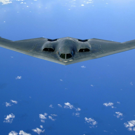 Šta se dešava? Snimljen ogroman američki dron iznad balkanske zemlje FOTO
