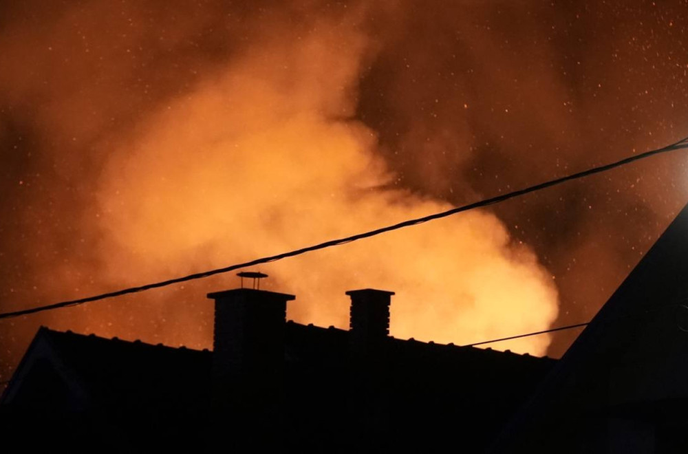 Dve osobe poginule u požaru u stanu na Zvezdari