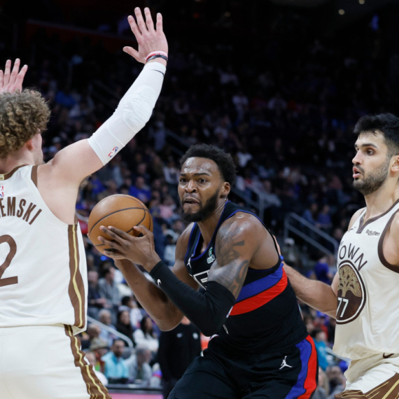 Golden Stejt izgubio, Porzingis zabrinuo VIDEO