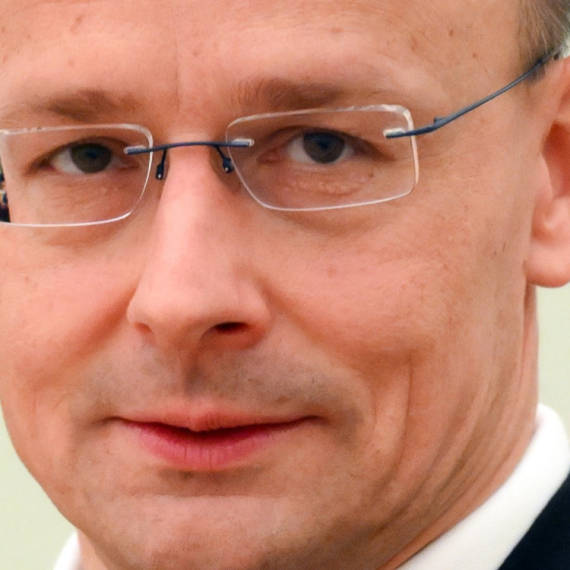 Mađarska zagrmela: "Ukrajina vodi rat protiv nas"