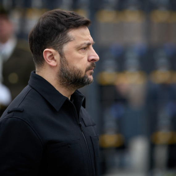 Zelenski se oglasio o pucnjavi u Kijevu: "Utvrđuju se okolnosti i pruža pomoć povređenima"