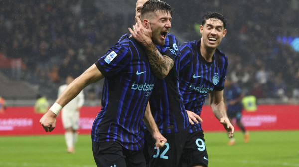 Inter štuca li štuca – novi kiks, Milan diše za vratom