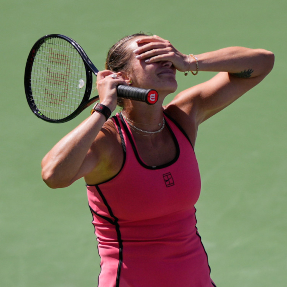 Sabalenka ne staje na putu ka "Sanšajn dablu"