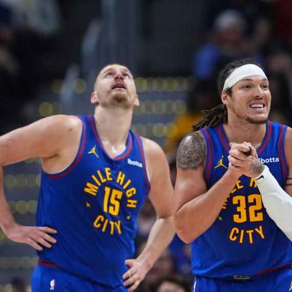 Jokić, ovaj put, na drugom kraju maestralnog pasa VIDEO