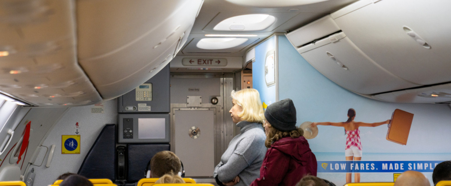 Drama u avionu: Let iz Balija pretvoren u "horor scenu", snimak postao viralan VIDEO