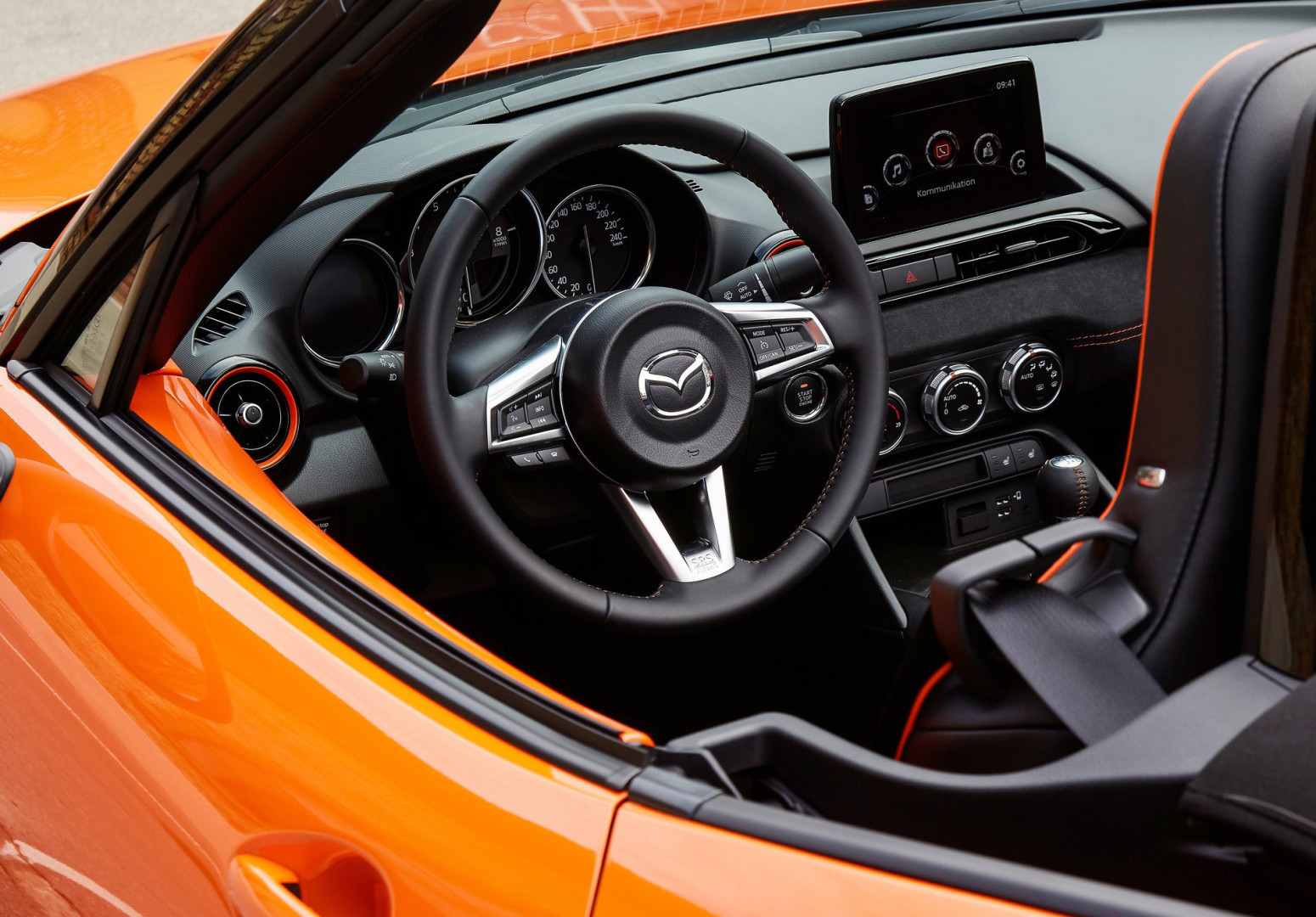 Kraj jedne ere? Nova Mazda MX-5 dobija električni pogon