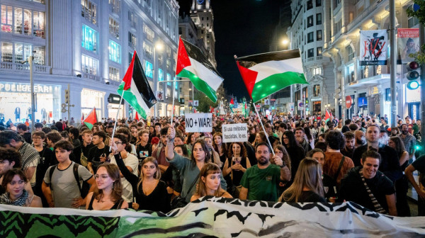 Protest "Za genocid i Izrael van košarke" pred meč Evrolige VIDEO