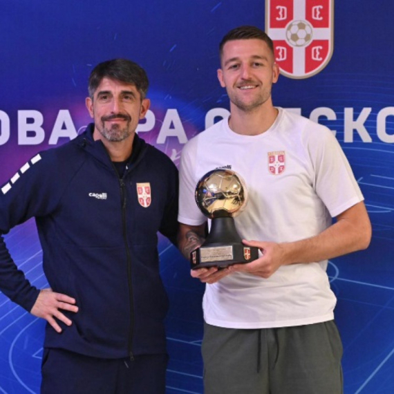 Sergej posle povratka u reprezentaciju: "Počeo sam sa Veljkom, a sada mi uručuje Zlatnu loptu"