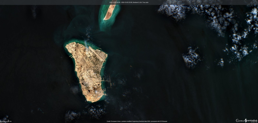 Elite U.S. Unit drops from helicopters to seize island — Then bloodshed follows? VIDEO