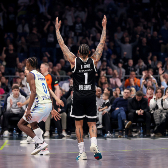 Besmrtni Partizan srušio Valensiju posle dva produžetka; Džons: "Desilo nam se mnogo loših stvari"