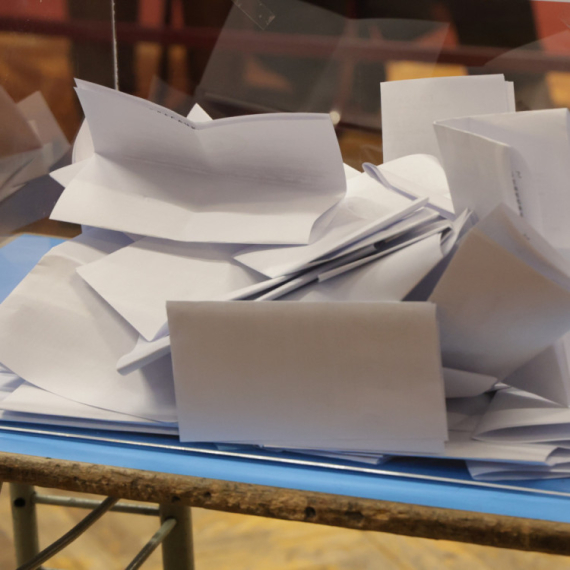 Vučić: "Elections on July 12 or from October to the end of November"; "We will be guided by state interests"