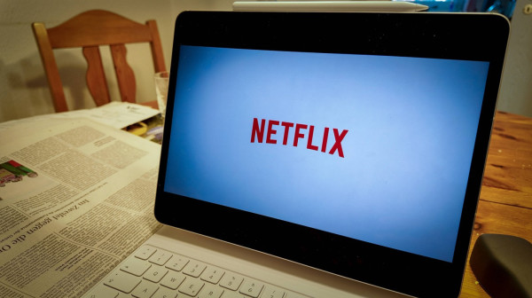Svet odlepio za Netfliks fimom koji je sniman u našem komšiluku: Jezivi horor najgledaniji je u Srbiji