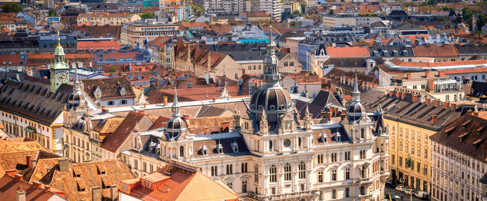Mesto za najbolji vikend odmor u Evropi; Prestonicu uživanja krasi prijateljski vanzemaljac FOTO