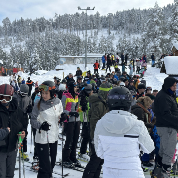 Najposećenija destinacija: Više od pola miliona turista samo tokom dva prva meseca FOTO
