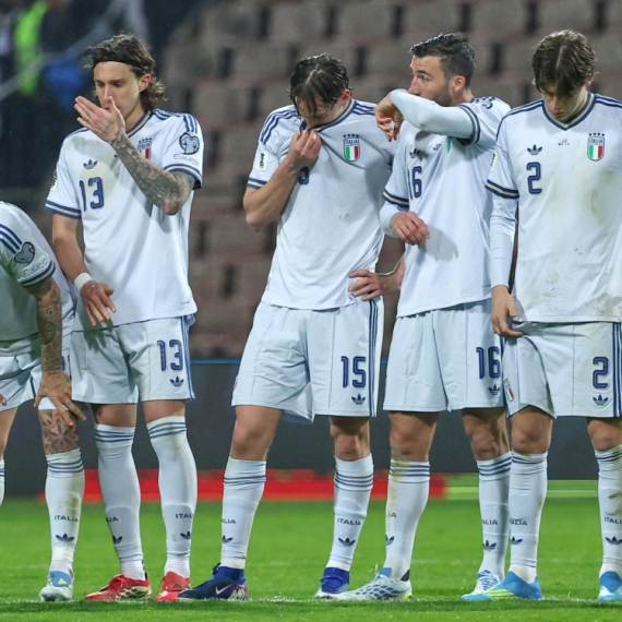 "Vanredno stanje" u Italiji – ministar traži smenu, Bufon i Gatuzo "dižu sidro"