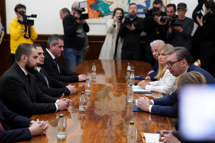 Za danas završene konsultacije u Predsedništvu Srbije; Vučić razgovarao s predstavnicima tri stranke FOTO