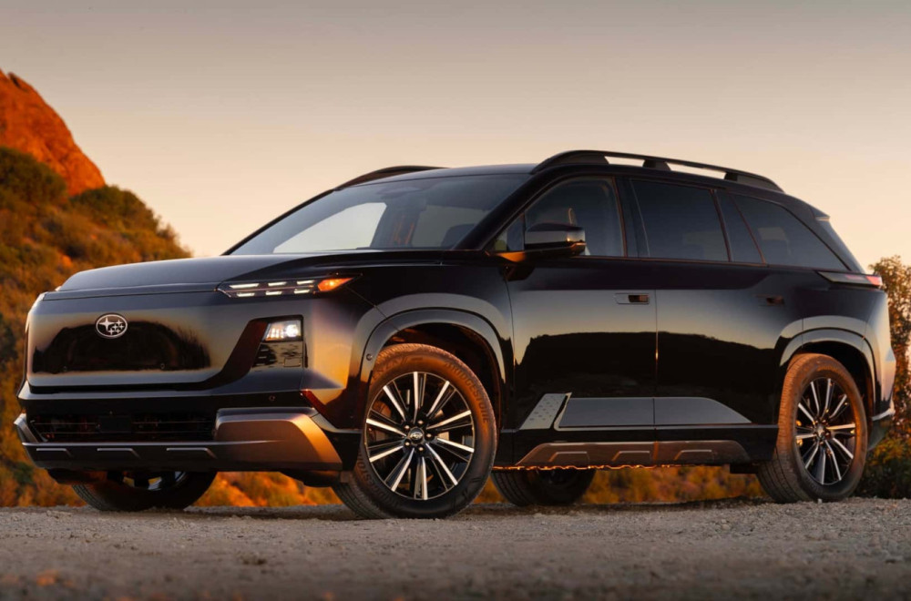 Subaru predstavio moćni električni SUV sa 7 sedišta, 426 KS i preko 480 km dometa FOTO