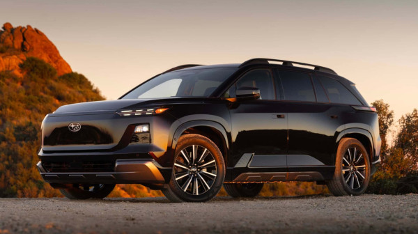 Subaru predstavio moćni električni SUV sa 7 sedišta, 426 KS i preko 480 km dometa FOTO